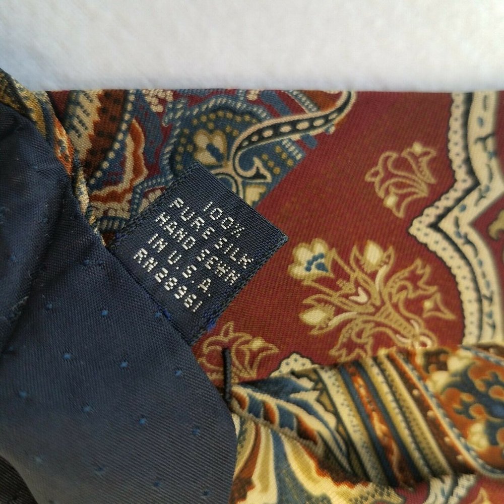 Burberry's of London Paisley Necktie 58x3.75 USA - Picture 6 of 7